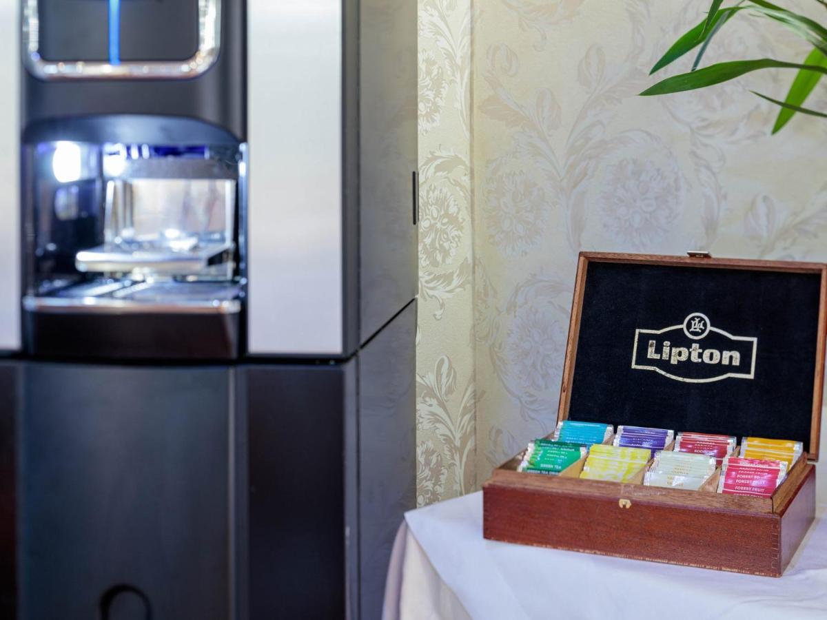 Logis Hotel Noemys Morgon ヴィリエ・モルゴン エクステリア 写真