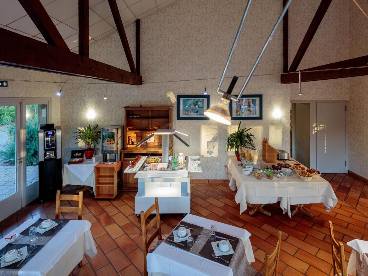 Logis Hotel Noemys Morgon ヴィリエ・モルゴン エクステリア 写真