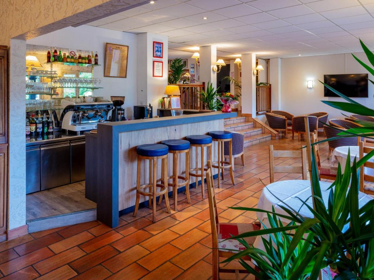Logis Hotel Noemys Morgon ヴィリエ・モルゴン エクステリア 写真