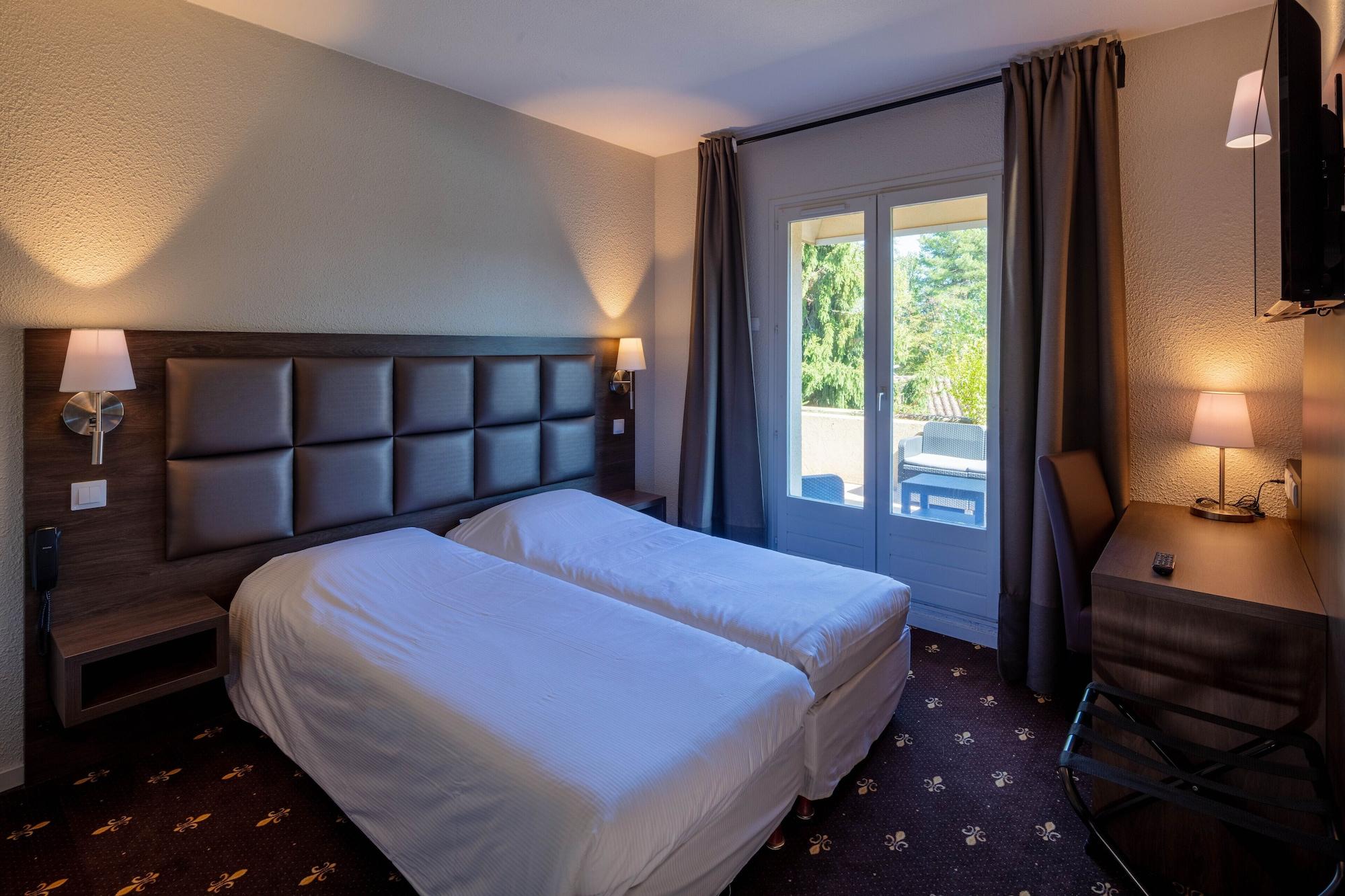 Logis Hotel Noemys Morgon ヴィリエ・モルゴン エクステリア 写真